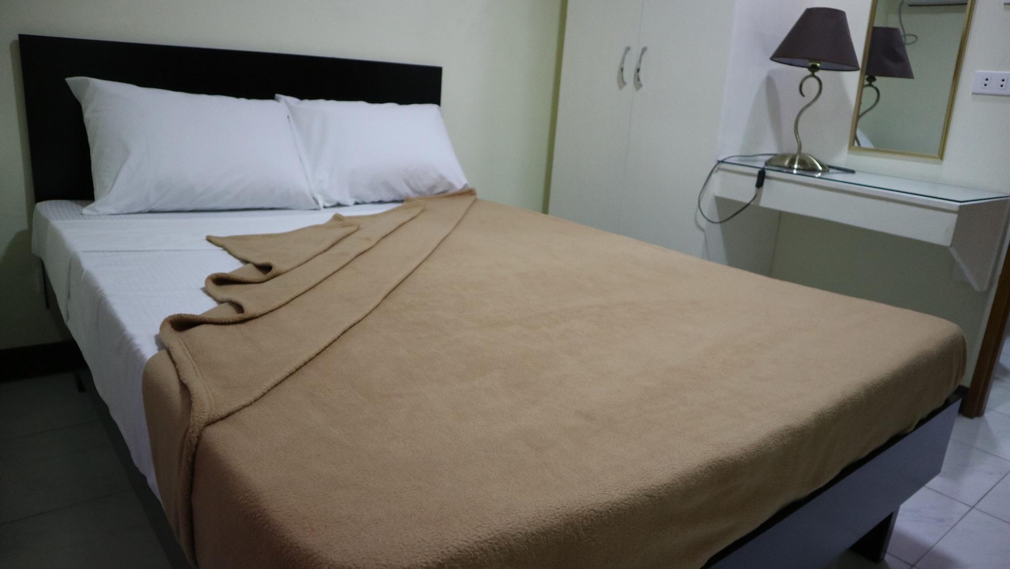 Doniti Suites And Events Place Mandaluyong ภายนอก รูปภาพ