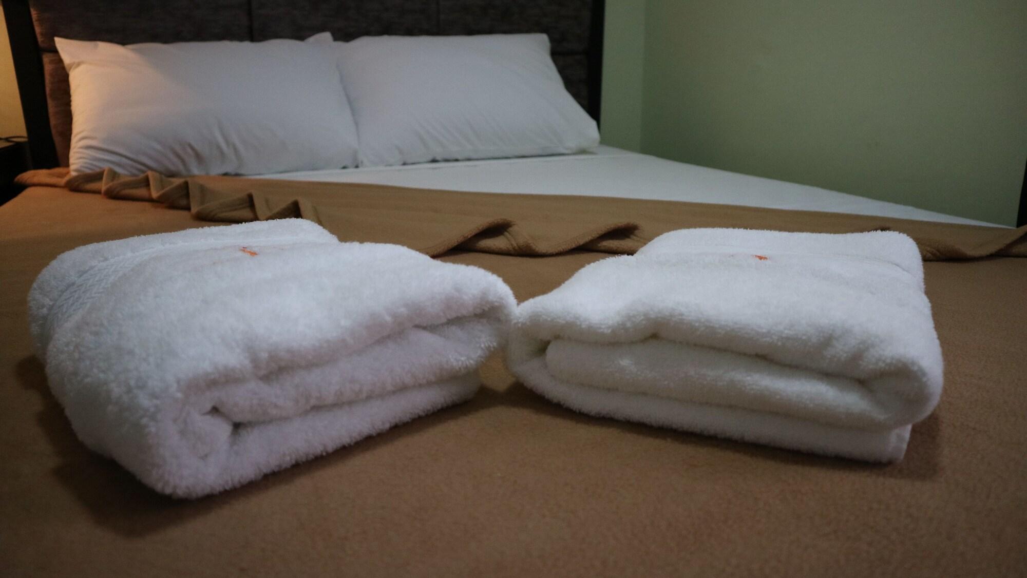 Doniti Suites And Events Place Mandaluyong ภายนอก รูปภาพ