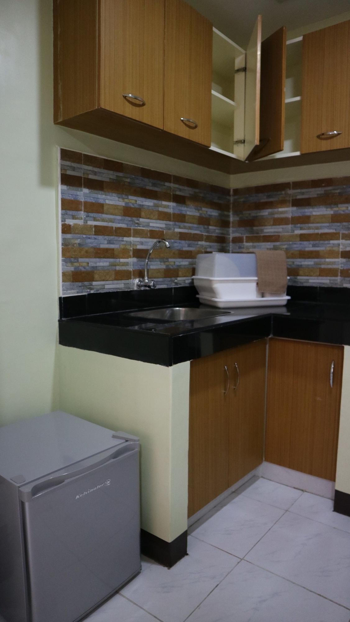 Doniti Suites And Events Place Mandaluyong ภายนอก รูปภาพ