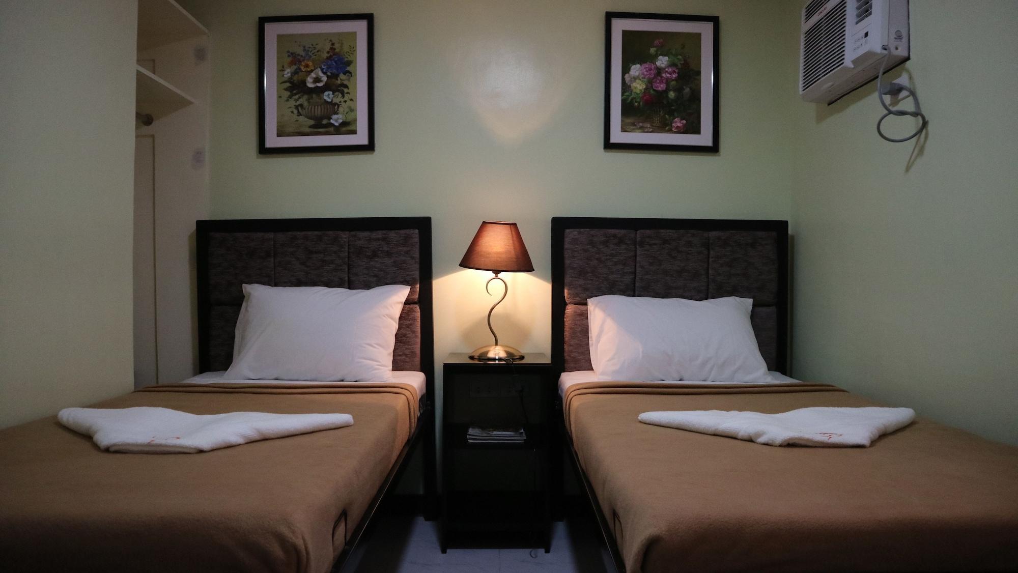Doniti Suites And Events Place Mandaluyong ภายนอก รูปภาพ